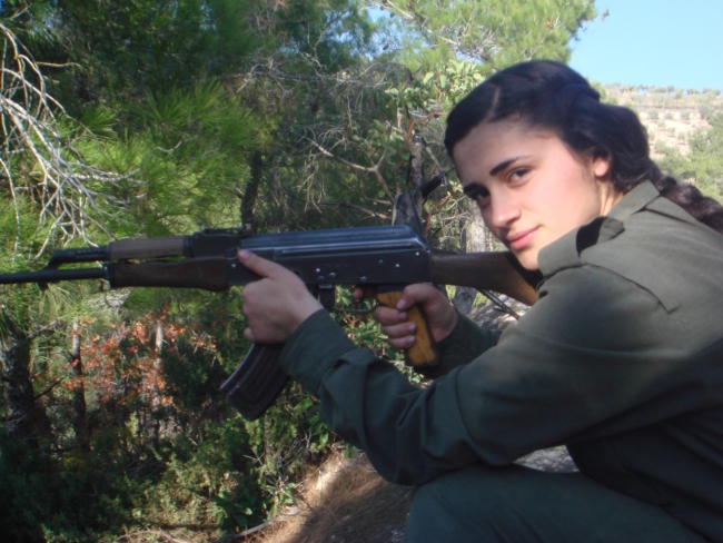 YPG/PKK'nın zorla askere aldığı çocukların görüntüleri ortaya çıktı